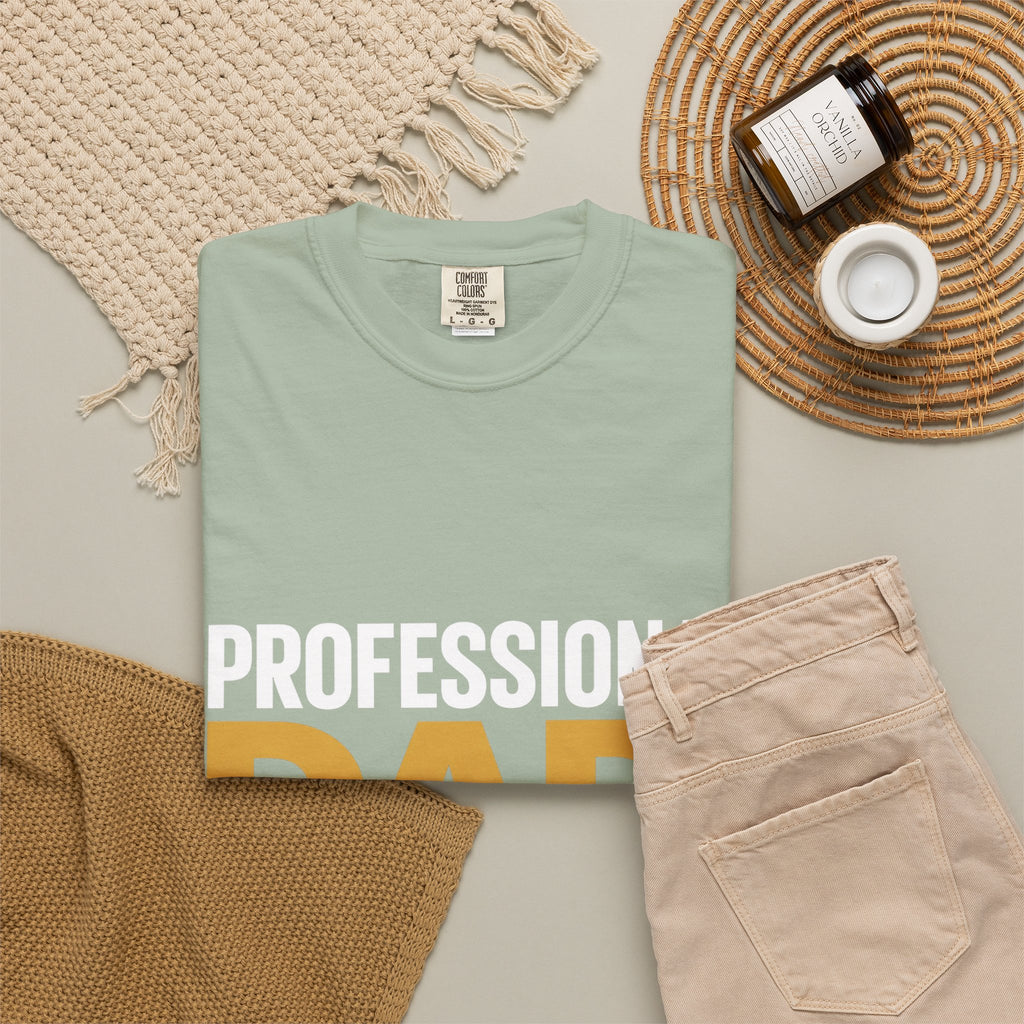 Professional Dad. Amateur Comedian. T-Shirt